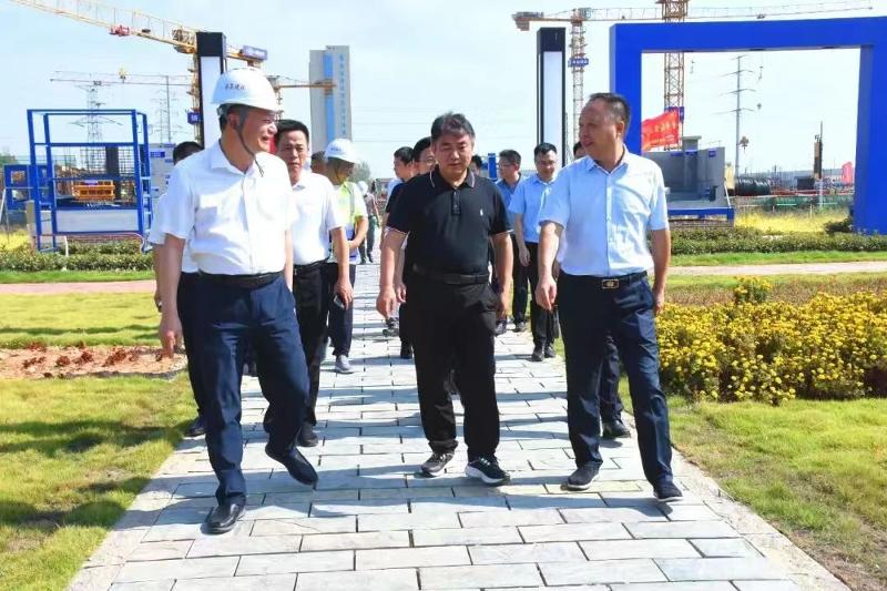 2022年10月，岳陽市委書記曹普華到岳陽自貿(mào)片區(qū)綜合體建設(shè)項(xiàng)目調(diào)研